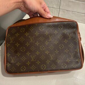 louis Vuitton Bandouliere crossbody Pouchette